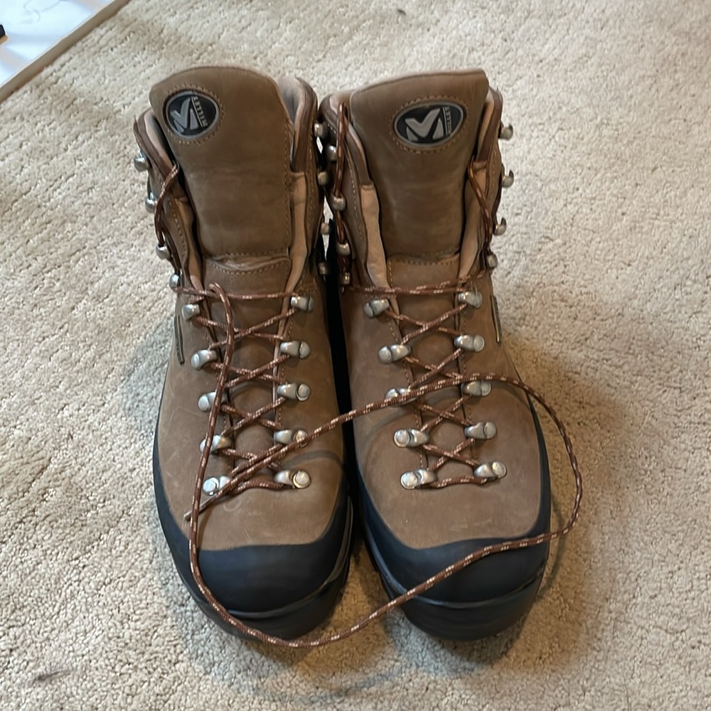 Millet Gore-Tex Hiking Boots Women's 7.5